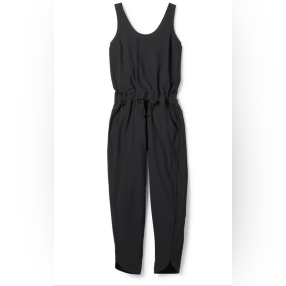 Patagonia Pants - NWOT Patagonia Fleetwith Romper
